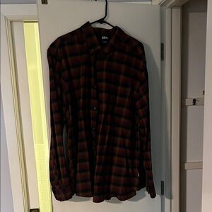 Eddie Bauer Men's Casual Plaid Shirt - Red and Black